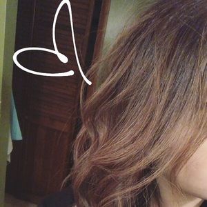 Meet your Posher, Yayiz